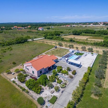 Villa Perini Dvori Donji Zemunik Luaran gambar