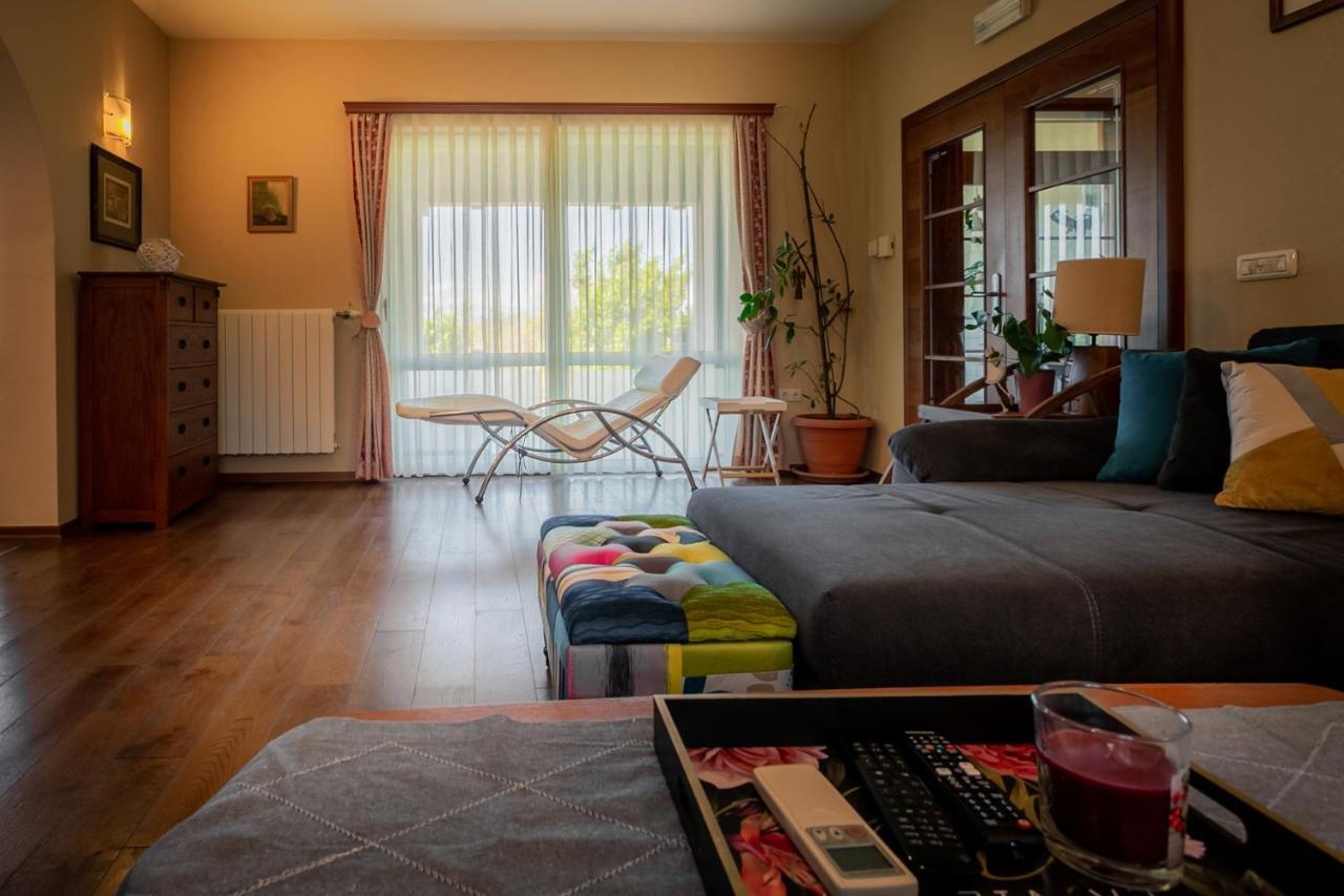 Villa Perini Dvori Donji Zemunik Luaran gambar